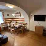 Hnizdo Semesterbostad Jetřichovice