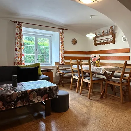 Hnizdo Tatil Evi