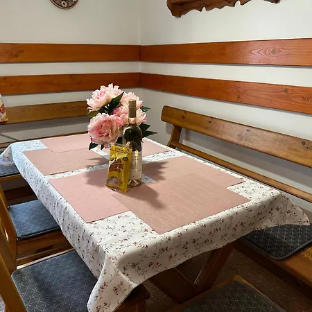 Holiday home Hnizdo *